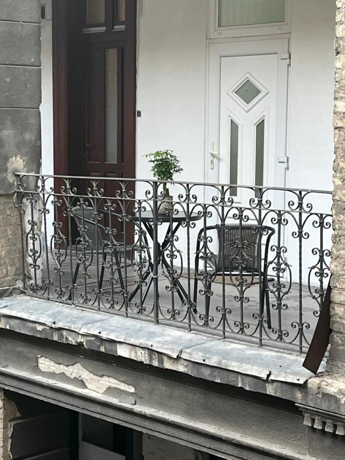 Close To Everything Budapest Exterior foto